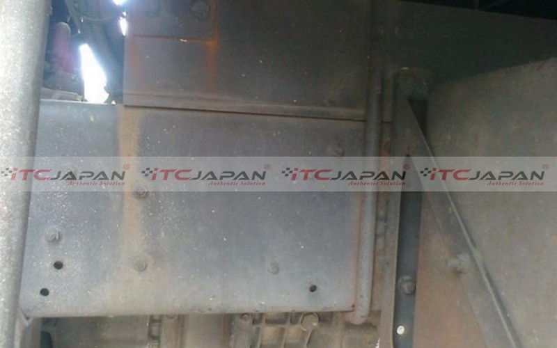 MITSUBISHI FUSO FIGHTER (2002)