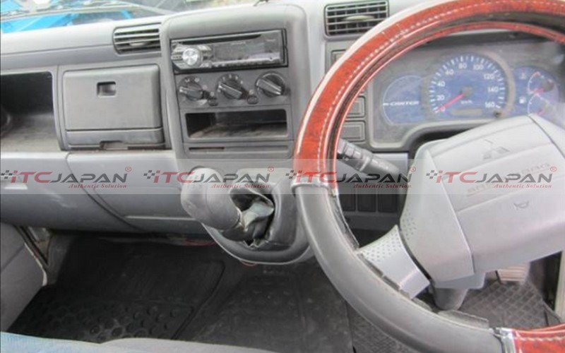 MITSUBISHI CANTER (2006)