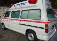 TOYOTA HIACE COMMUTER (2003)