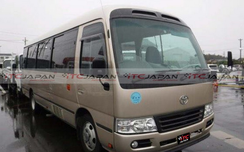 TOYOTA COASTER (2014)