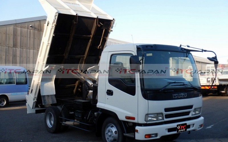 ISUZU FORWARD (2006)