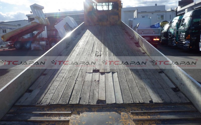 MITSUBISHI FUSO SUPER GREAT (2006)