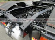 NISSAN U.D TRUCK TRACTOR HEAD (2015)