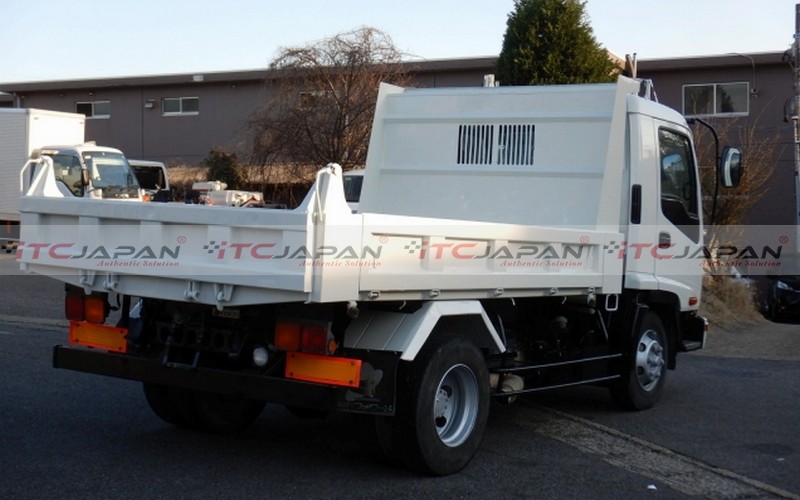 ISUZU FORWARD (2006)