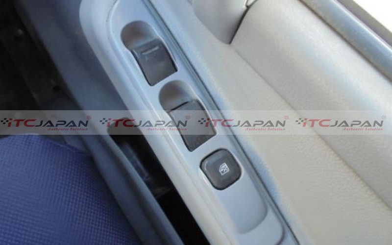 MITSUBISHI CANTER REFRIGERATOR (2008)