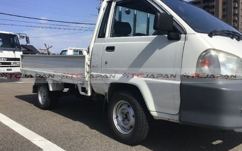 TOYOTA TOWNACE TRUCK (2002)