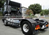 NISSAN U.D TRUCK TRACTOR HEAD (2015)