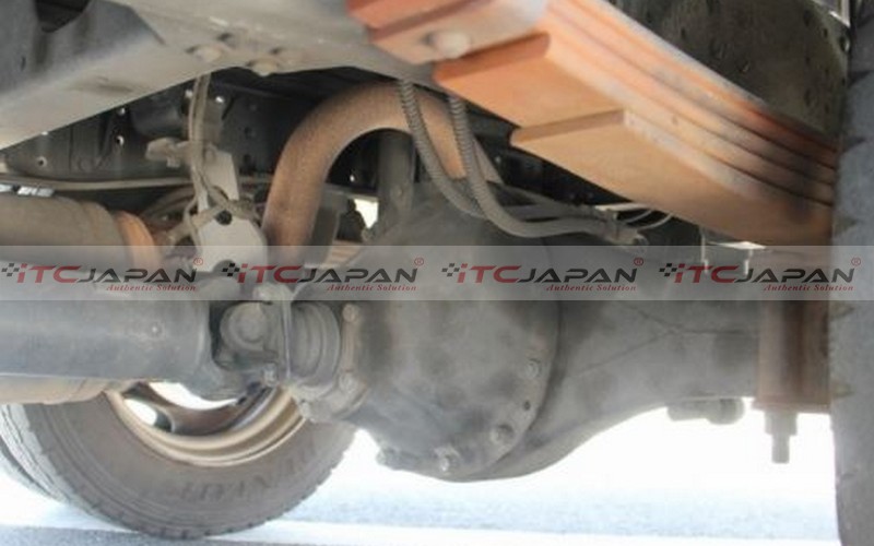 MITSUBISHI CANTER (2011)