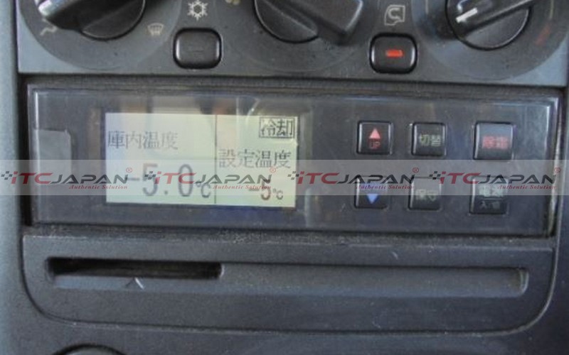 MITSUBISHI CANTER REFRIGERATOR (2008)