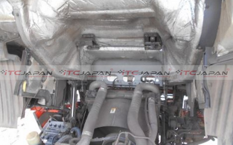 NISSAN BIG THUMB (2003)