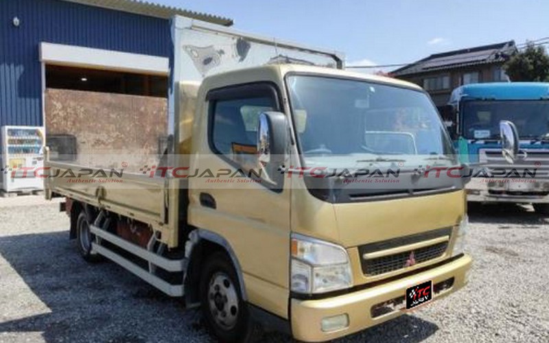 MITSUBISHI CANTER (2003)