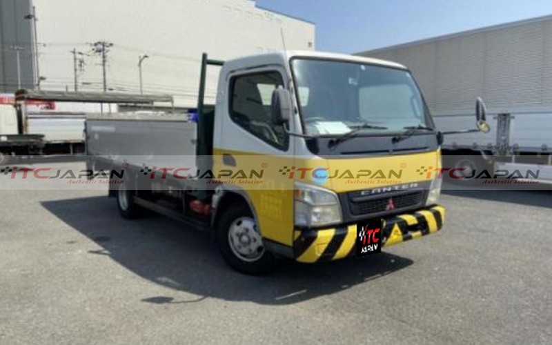 MITSUBISHI CANTER (2005)