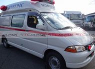 TOYOTA HIACE COMMUTER (2003)