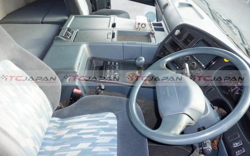 MITSUBISHI FUSO SUPER GREAT (2006)