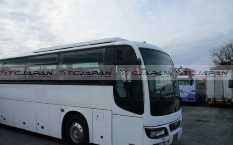 NISSAN BUS (2007)