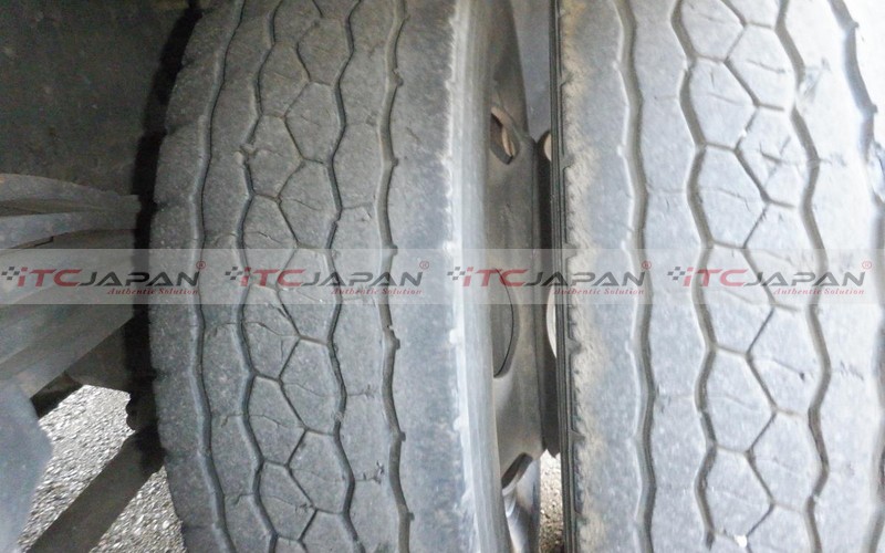 MITSUBISHI FUSO SUPER GREAT (2006)