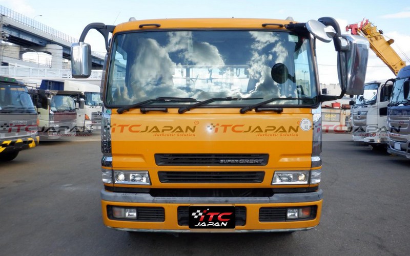MITSUBISHI FUSO SUPER GREAT (2006)