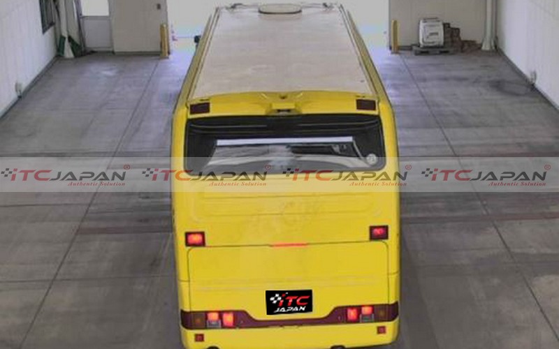 NISSAN BUS (2000)