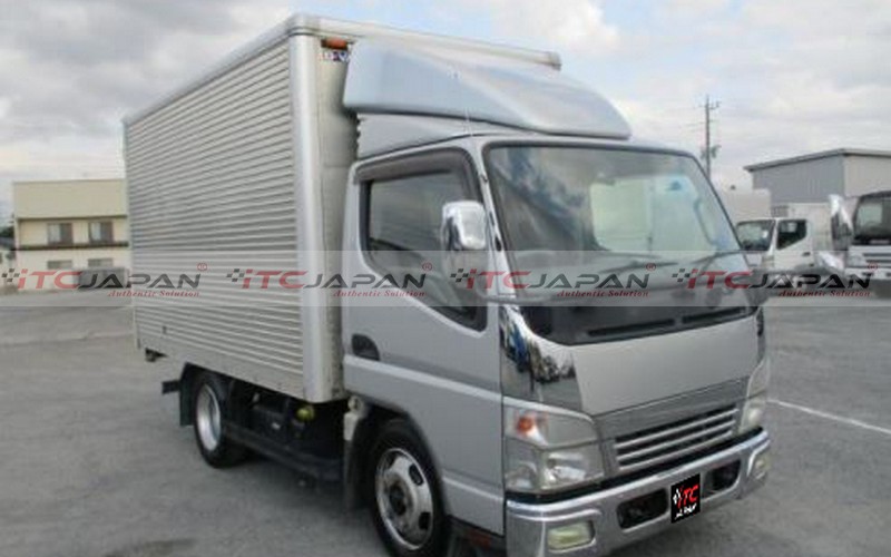 MITSUBISHI CANTER (2008)