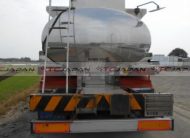 NISSAN BIG THUMB (2003)