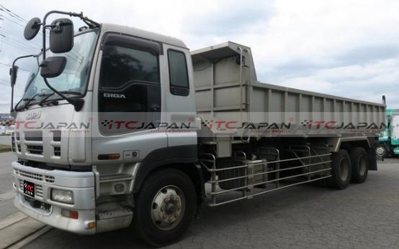 ISUZU GIGA DUMB (2008)