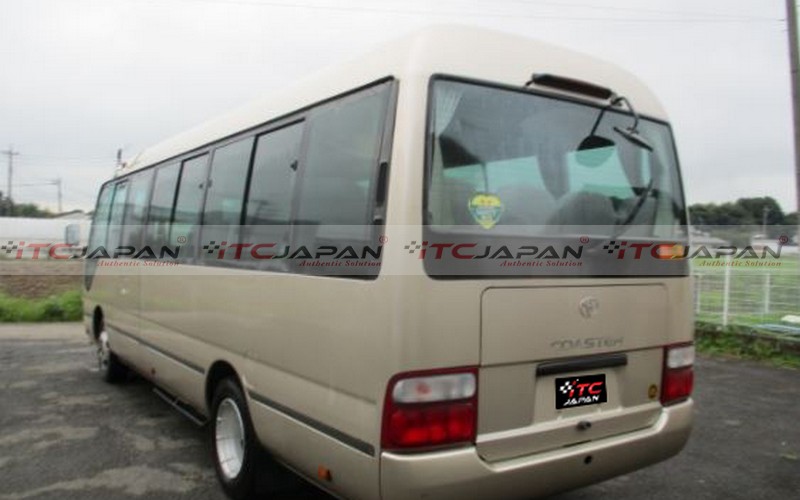 TOYOTA COASTER (2007)