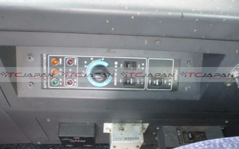 NISSAN BUS (2007)