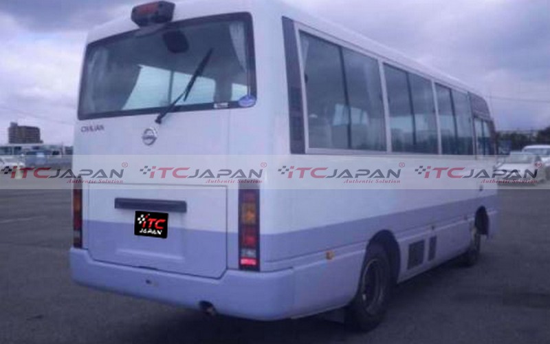 NISSAN CIVILIAN (2008)
