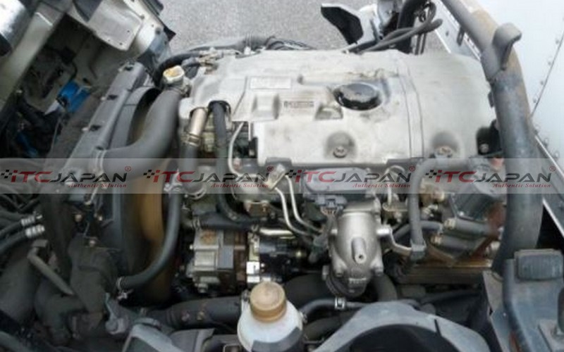 MITSUBISHI CANTER (2005)