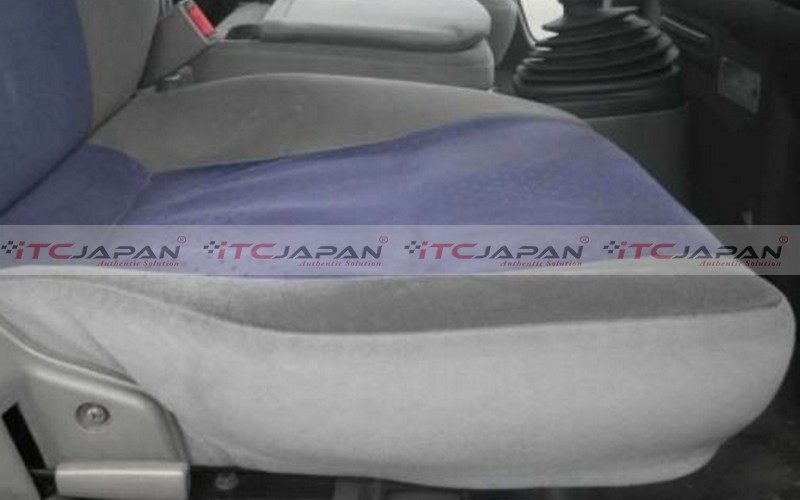 NISSAN CIVILIAN (2008)