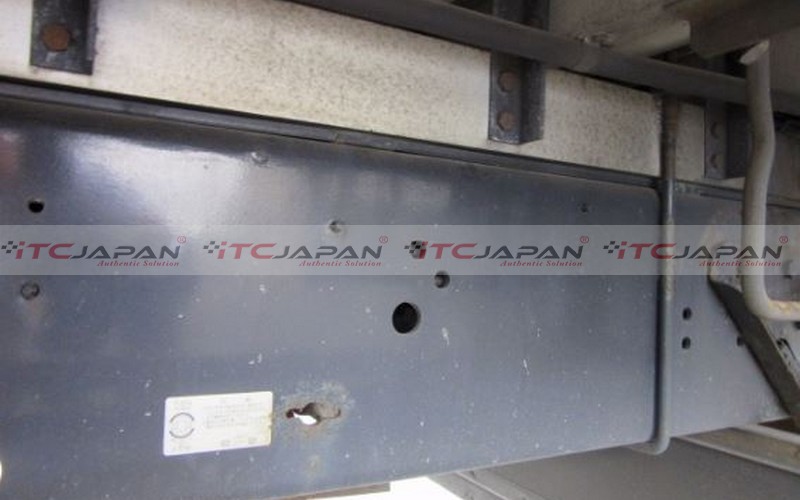 ISUZI GIGA FREEZER TRUCK  (2008)
