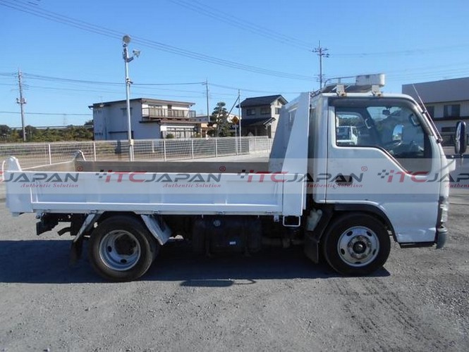ISUZU ELF (2006)