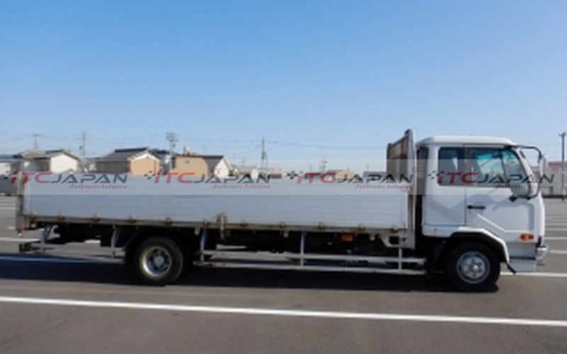 NISSAN CONDOR (2005)