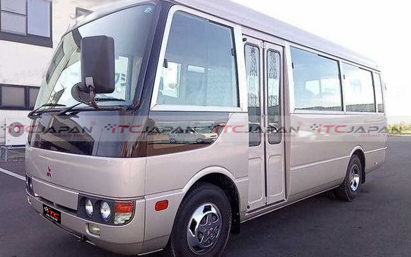 MITSUBISHI ROSA (2000)