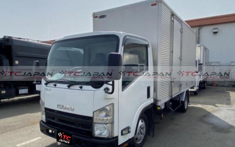 ISUZU ELF (2008)