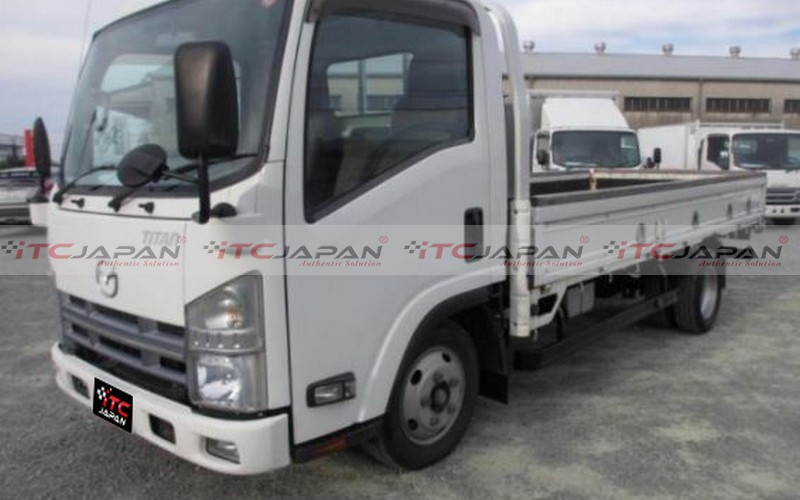 MAZDA TITAN (2013)