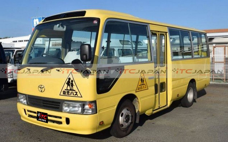 TOYOTA COASTER (2006)
