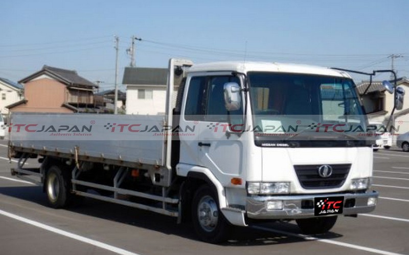 NISSAN CONDOR (2005)