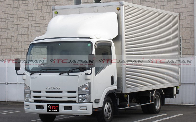 ISUZU ELF (2009)