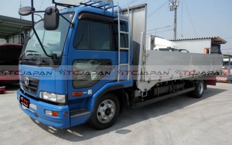 NISSAN CONDOR (2005)