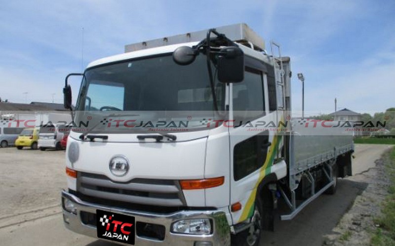 NISSAN CONDOR (2013)