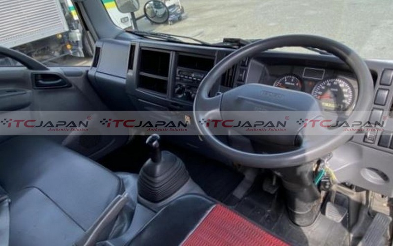ISUZU ELF (2008)