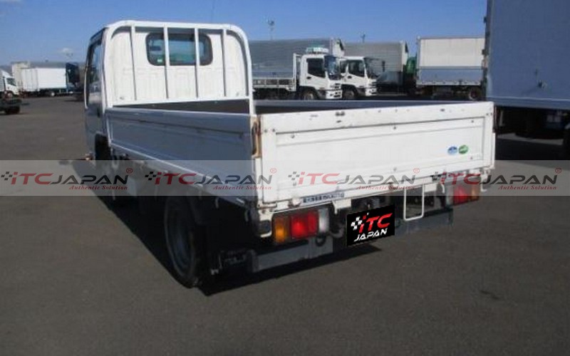 ISUZU ELF (2009)