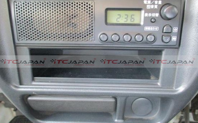 SUZUKI CARRY TRUCK (2001)