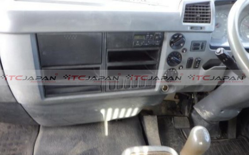 MITSUBISHI FUSO FIGHTER (2007)