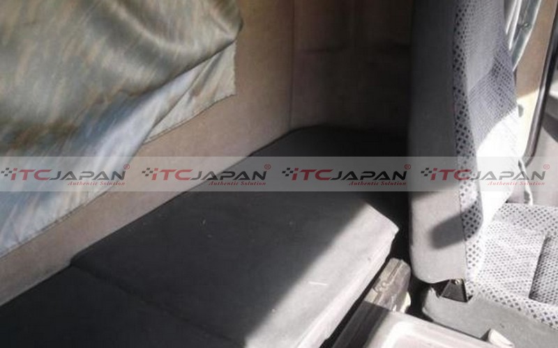 MITSUBISHI FUSO FIGHTER (2006)