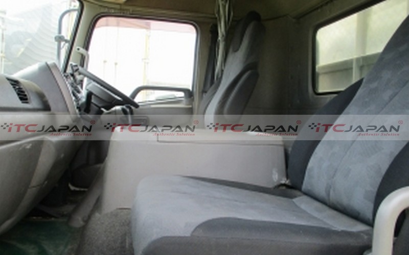 NISSAN CONDOR (2013)