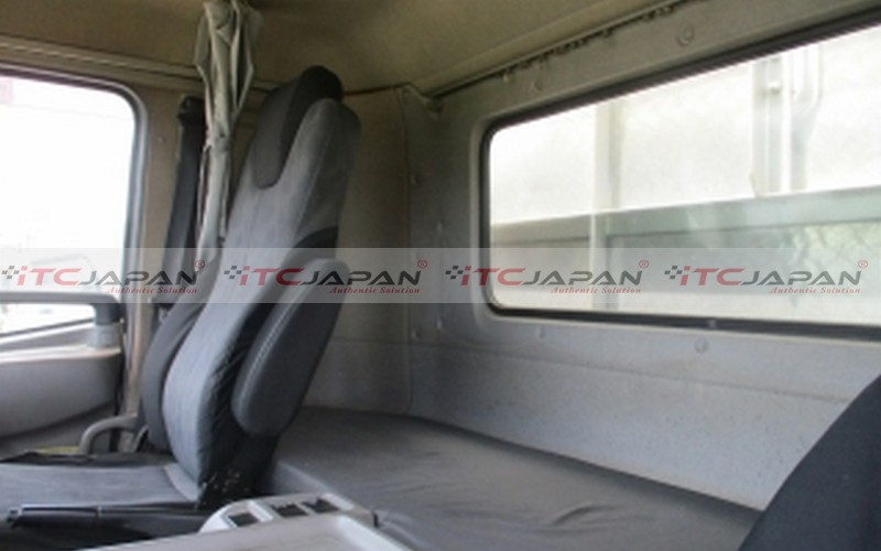 NISSAN CONDOR (2013)