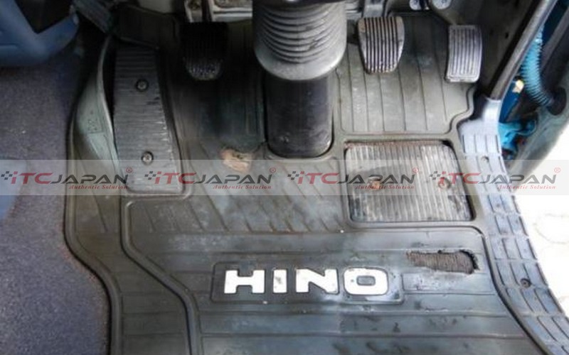 HINO RANGER (2006)