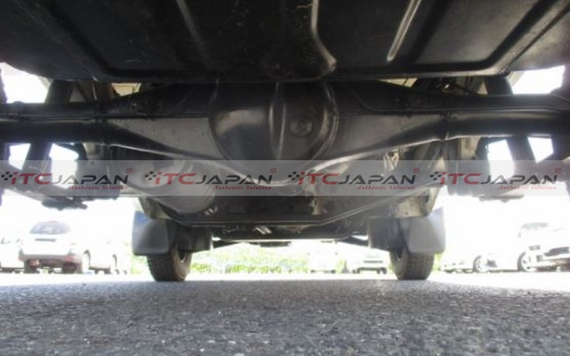 SUZUKI CARRY TRUCK (1998)